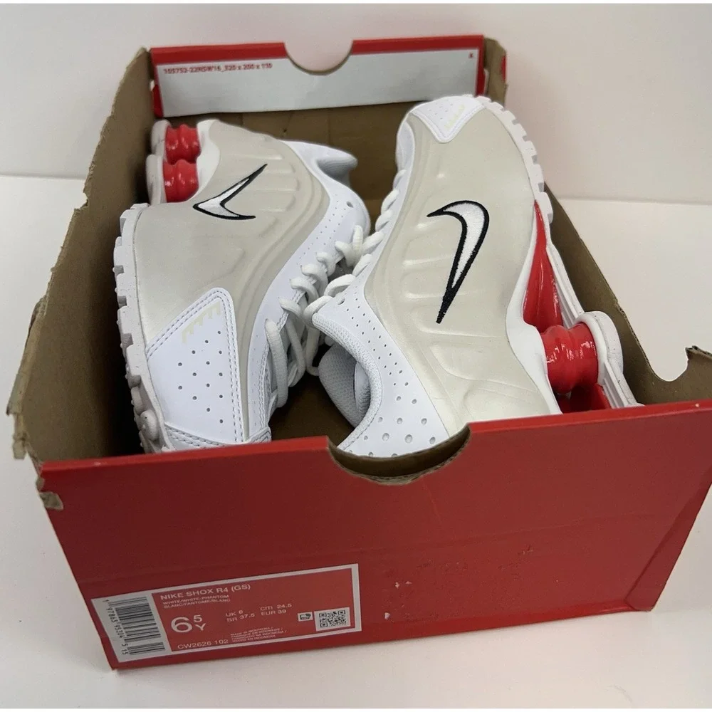 NIKE Shox R4 (GS) Shoes Youth Size 6.5 Women Size 8 White Phantom Red CW2626 102